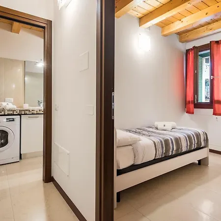 아파트 Dimore - Residenza San Zeno *