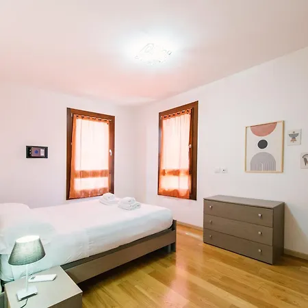 شقة Dimore - Residenza San Zeno
